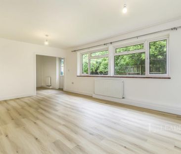 3 bedroom bungalow to rent - Photo 1