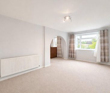 Ullswater, Bracknell, Berkshire, RG12 - Photo 3