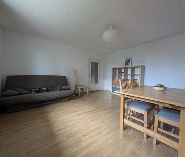 Location Appartement 2 pièces 53m² - Photo 2