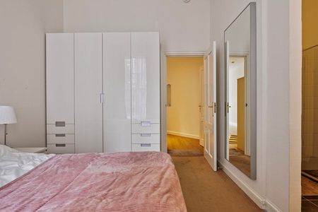 Te huur: Appartement Kneuterdijk 7 in Den Haag - Photo 2