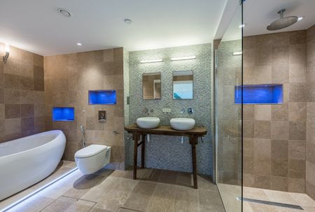 2 Bed Flat, Putney Bridge Road, SW15 - Photo 2