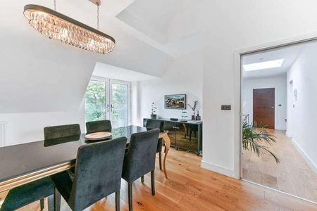 Woodcote Grove Road, Coulsdon, CR5 - Photo 4