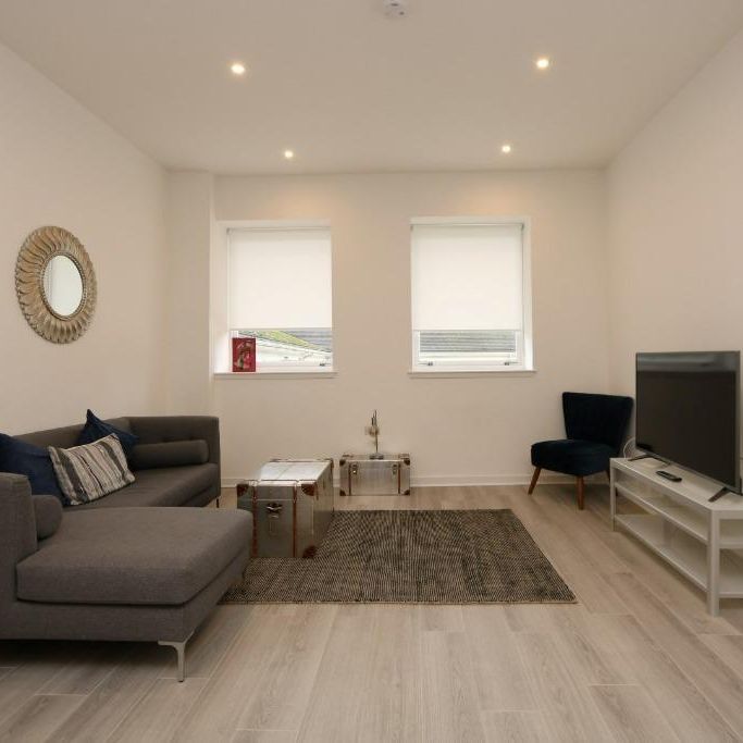 2 bedroom flat to rent - Photo 1