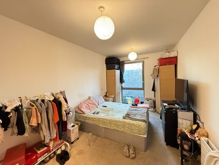 2 Bed Flat, Rathbone Market, E16 - Photo 3