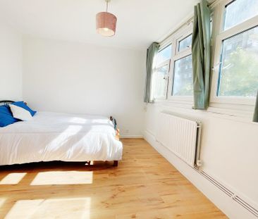 4 bedroom flat share to rent - Photo 3
