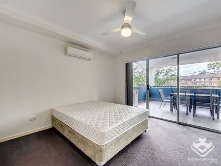 Furnished two bedroom unit with huge balcony - Photo 3