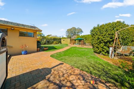 6 Hamelin Crescent, Narrabundah ACT 2604 - House For Rent | Domain - Photo 5