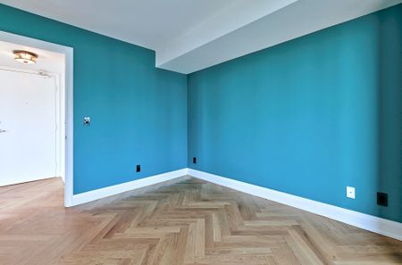 For Lease - 155 Legion Road Unit# 2704, Toronto, Ontario - Photo 5