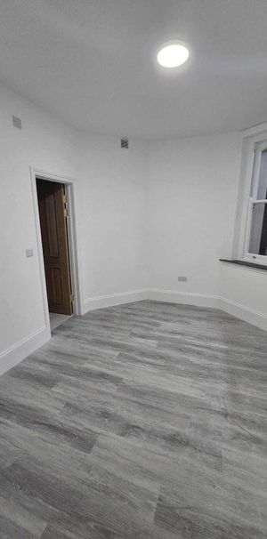 Cromwell Road, Hove - Photo 1