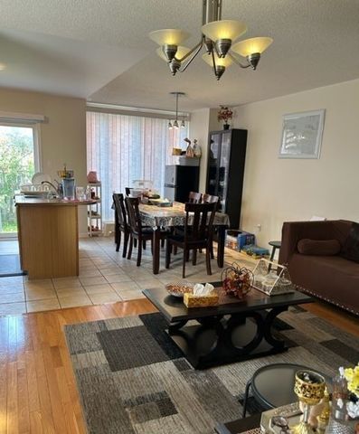 For Lease - 179 Dallimore Circle, Toronto, Ontario - Photo 3