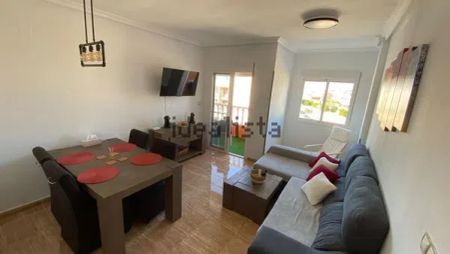 Alquiler de piso en Centro - Photo 3