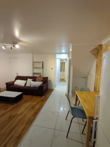 1 Bed Flat, Steele Road, N17 - Photo 4