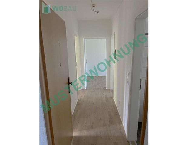 Sanierte 3 Raum Wohnung in Parknähe! - Photo 1