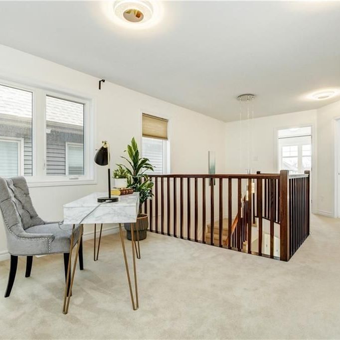 For Lease - 23 MERRILL Street, Stittsville - Munster - Richmond, Ontario - Photo 1