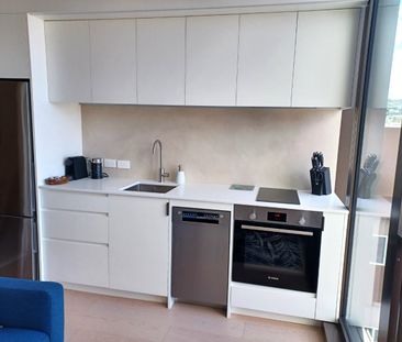 10 Alpha Street, Te Aro - Photo 6