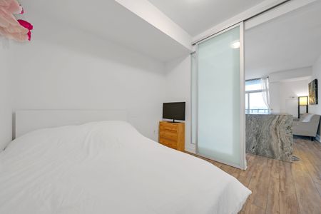 For Lease - 106 Dovercourt Road Unit# 510, Toronto, Ontario - Photo 2