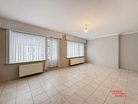Ruim en hedendaags appartement met 3 slaapkamers - Photo 3