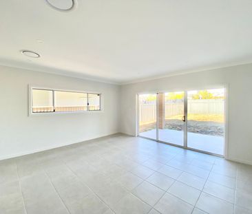 2 Brand New 4 Bedroom Duplexes - Photo 4