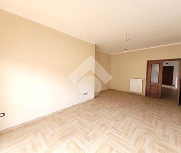 Quadrilocale in affitto - Photo 3