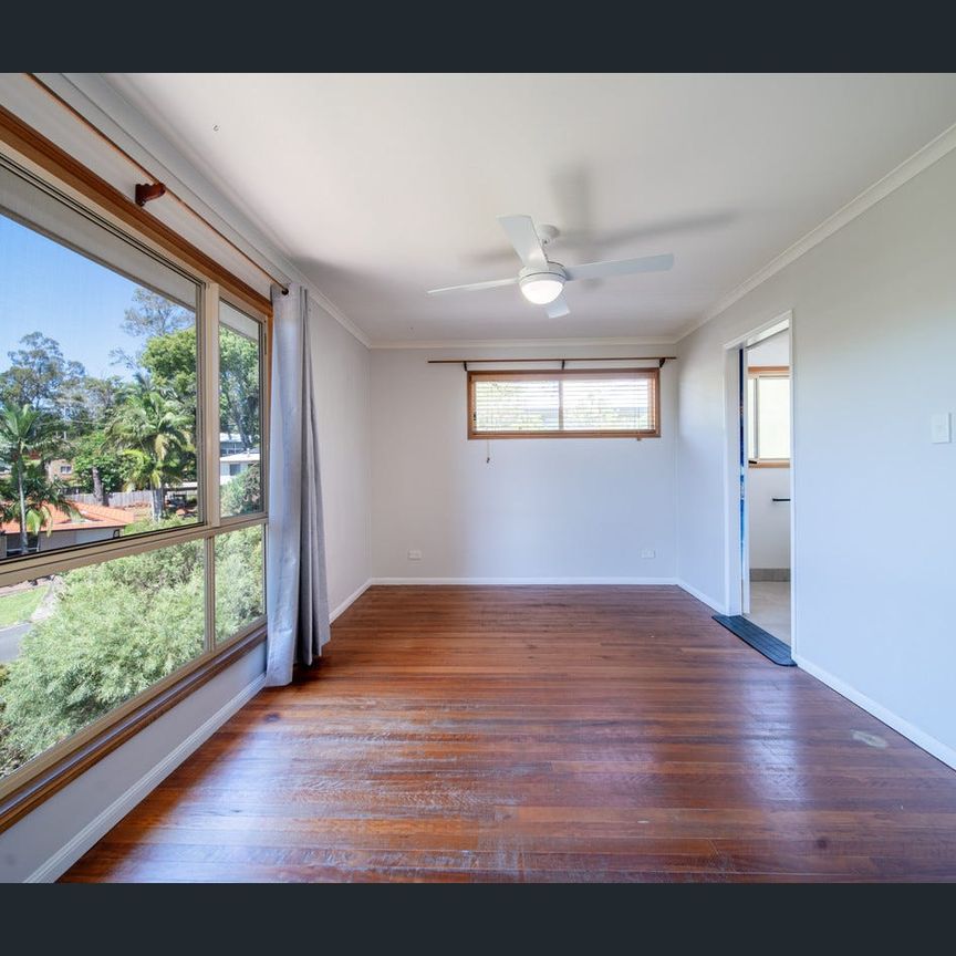 Elevated spot for the family to enjoy - Photo 1