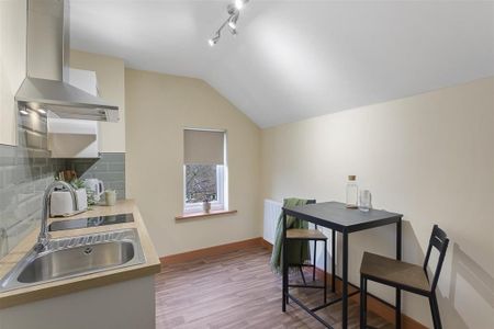 Studio to rent - Photo 5