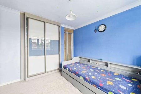 Woosehill Lane, Wokingham, Berkshire, RG41 - Photo 2