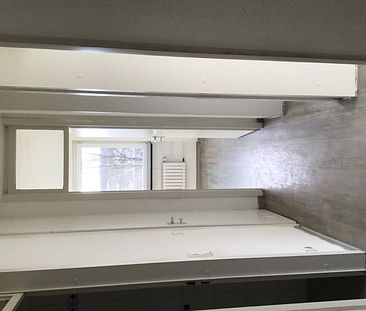 Jetzt oder nie! Schön renovierte 3-Zimmer-Wohnung mit Balkon - Photo 6