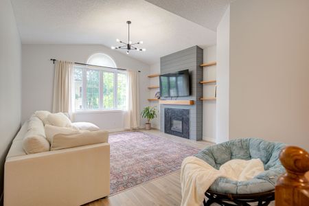For Lease - 430 Brunswick Street, Stratford, Ontario - Photo 3