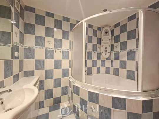 Pronájem byt 2+1, 62 m 2, OV, ul. Holešická, Chomutov. - Fotografie 1