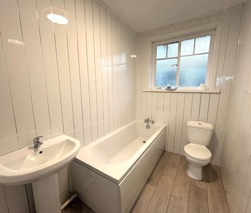 2 bedroom detached bungalow to rent - Photo 5