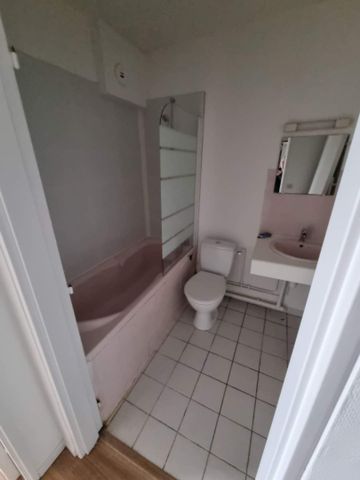Location Appartement 1 pièce 27m² LILLE 59800 - Photo 4