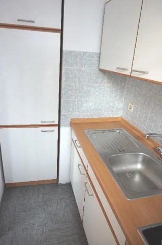 Im Herzen von Rüttenscheid - helle Wohnung mit Einbauküche! - Photo 3