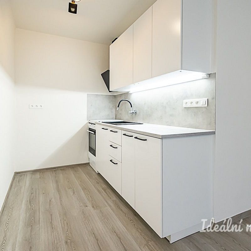 Pronájem bytu 2+kk 38 m² - Photo 1