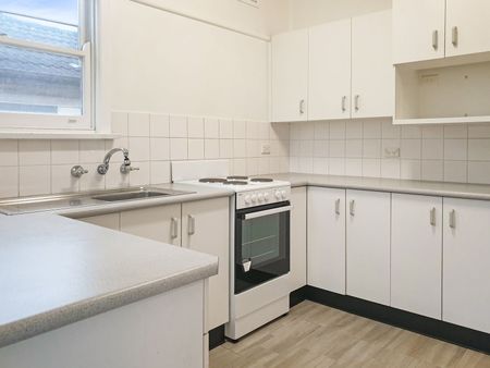 254 The River Rd, 2212, Revesby Nsw - Photo 4