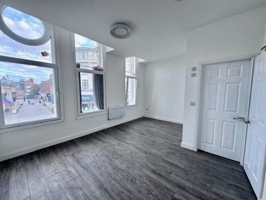 Knowsley Street, Bolton BL1 - Photo 1