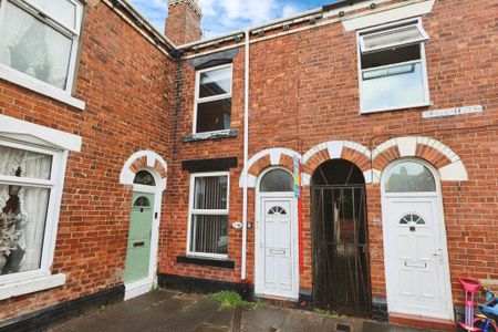7 bedroom terraced house to rent - Photo 3