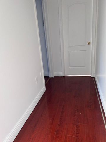 For Lease - 110 Mountainberry Road, Brampton, Ontario - Photo 5