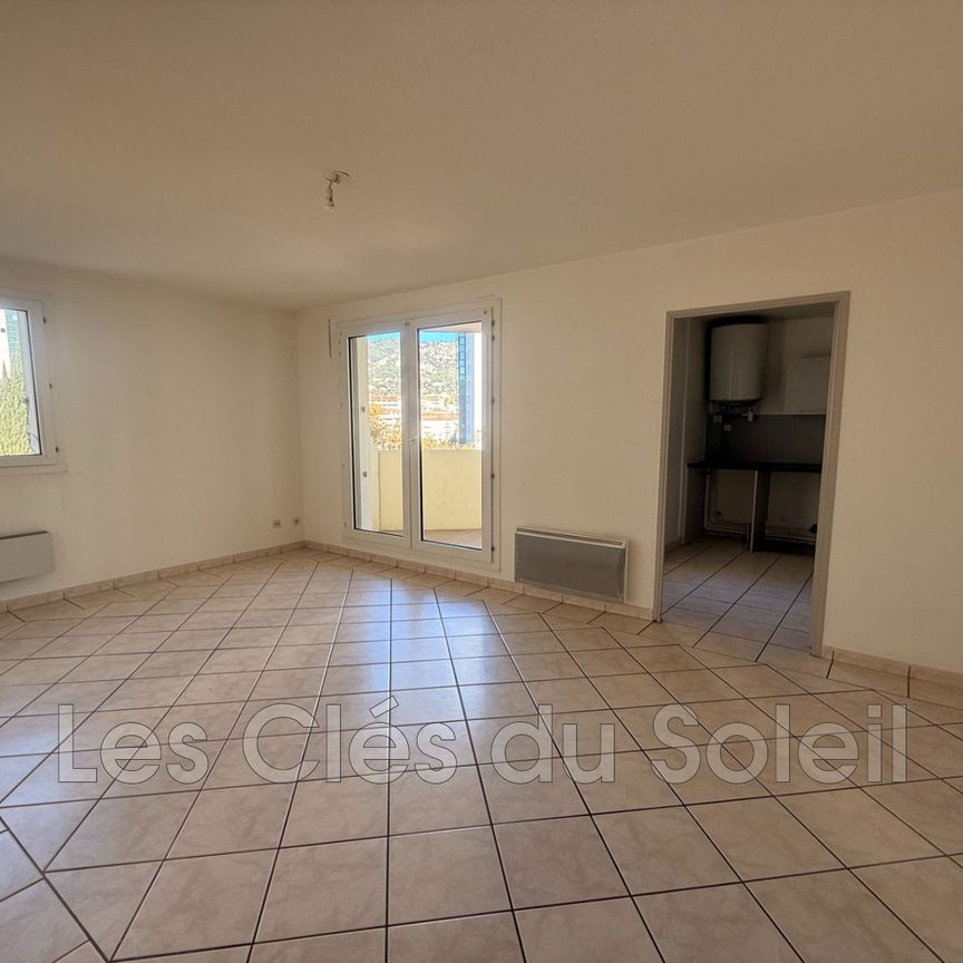 Location Appartement 2 pièces 49m² TOULON 83000 - Photo 1