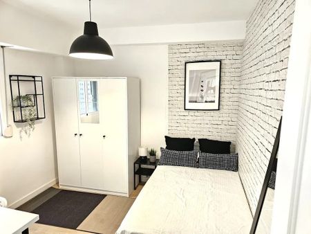 Carrer del Poeta Mas y Ros, Valencia, Valencian Community 46021 - Photo 4