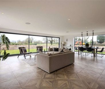 Beautifully designed, high specification, spacious detached contemp... - Photo 2