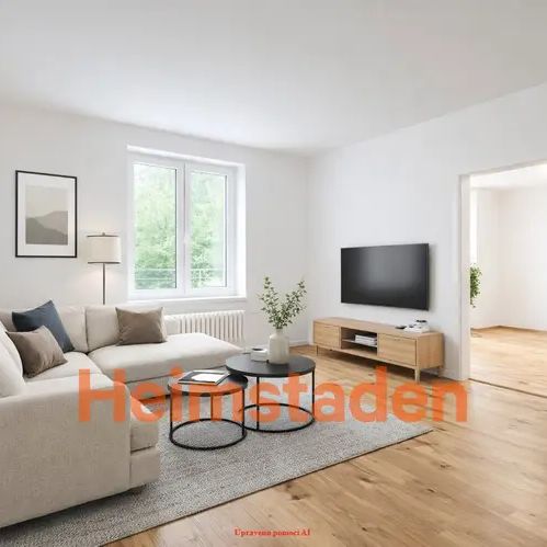Pronájem bytu 2+1 55 m - Fotografie 1