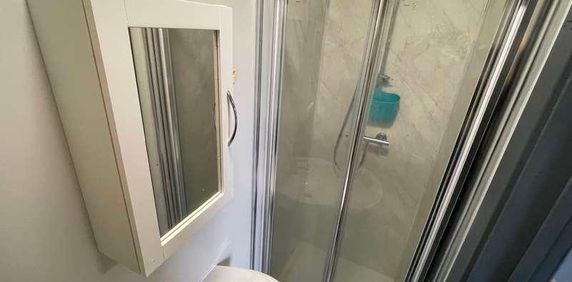 Cecil Avenue, DN4 - Photo 2