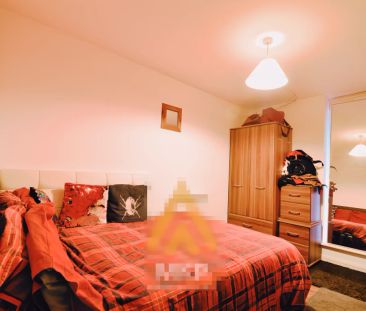 2 Bedroom 2 Bathroom - Photo 4