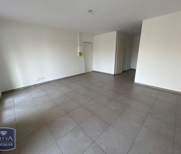 Location Appartement 2 pièces 51m² PORT DE BOUC 13110 - Photo 1