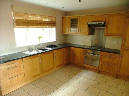 Buckshaft Road, Cinderford - Photo 5