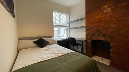 4 bedroom house to rent - Photo 3