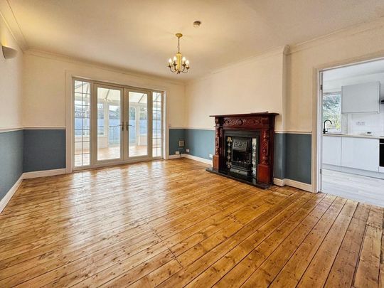 3 bedroom semi-detached house to rent - Photo 1