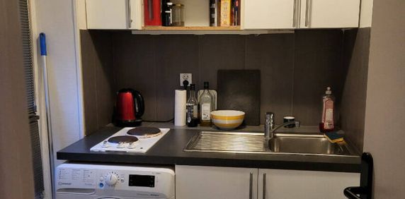 Studio meublé Paris 10ème arrondissement - Photo 2