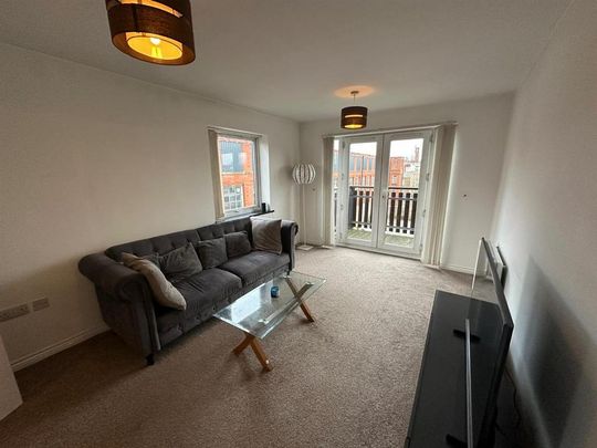 2 bedroom flat to rent - Photo 1