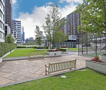 FULLY FURNISHED - Modern Urban Living in the Heart of South Melbourne - Photo 2